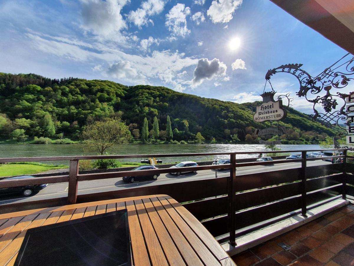 Römerstube Ferienwohnungen mit&ohne Moselblick Ediger-Eller Exterior foto