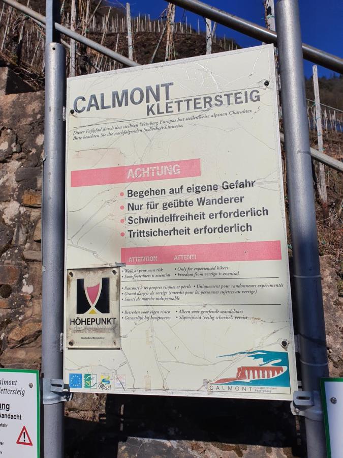 Römerstube Ferienwohnungen mit&ohne Moselblick Ediger-Eller Exterior foto
